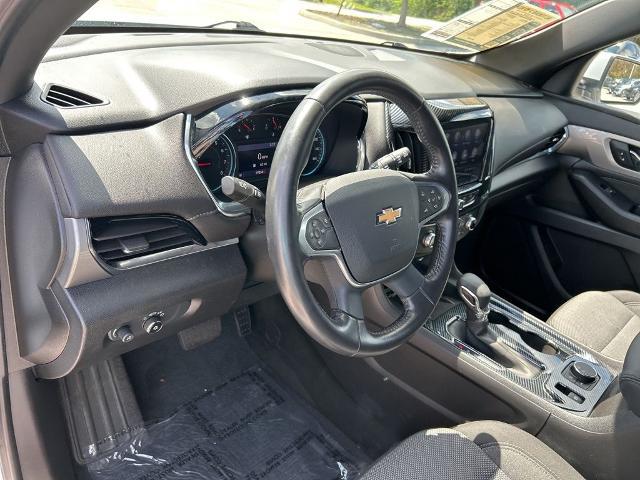 2022 Chevrolet Traverse FWD LT Cloth