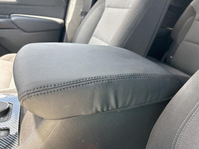 2022 Chevrolet Traverse FWD LT Cloth
