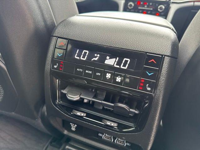 2022 Jeep Grand Cherokee L Overland 4x2