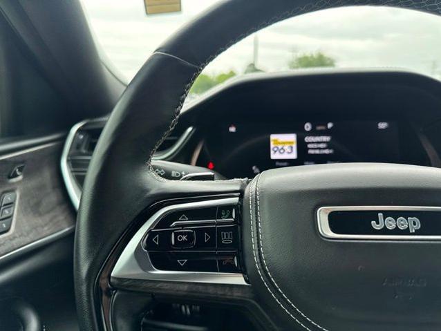 2022 Jeep Grand Cherokee L Overland 4x2
