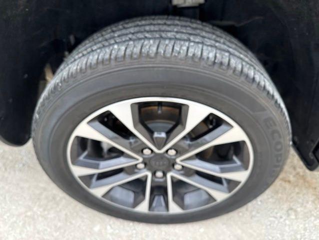 2022 Jeep Grand Cherokee L Overland 4x2
