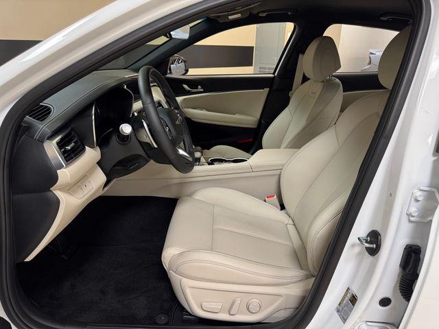 2026 Genesis G70 2.5T RWD
