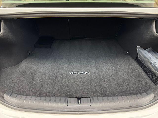 2026 Genesis G70 2.5T RWD