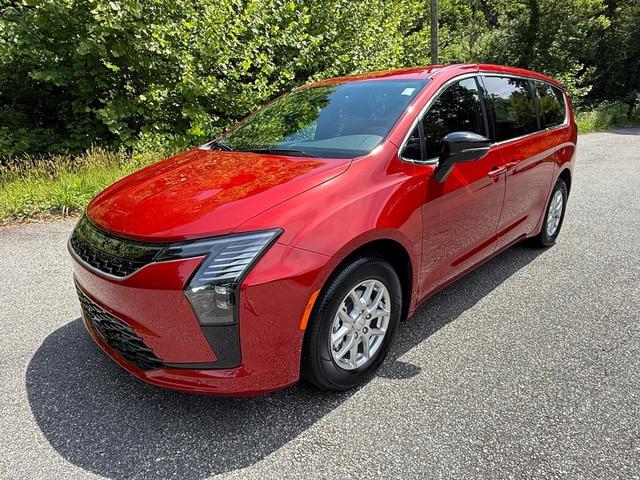2027 Chrysler Pacifica Select