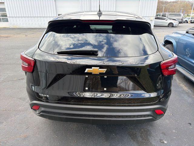 2024 Chevrolet Trax FWD SP