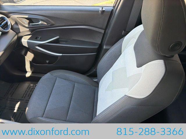 2024 Chevrolet Trax FWD SP