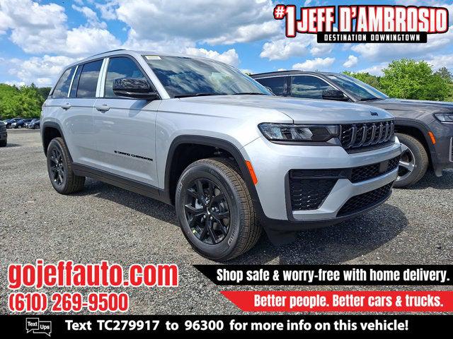 2026 Jeep Grand Cherokee GRAND CHEROKEE LAREDO ALTITUDE 4X4 2026 Jeep Grand Cherokee GRAND CHEROKEE LAREDO ALTITUDE 4X4