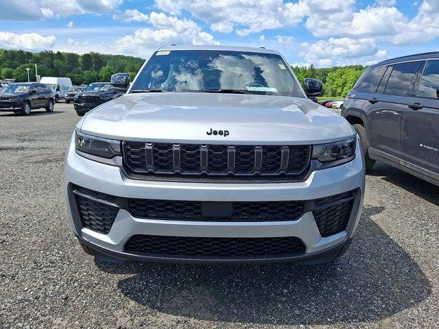 2026 Jeep Grand Cherokee GRAND CHEROKEE LAREDO ALTITUDE 4X4 2026 Jeep Grand Cherokee GRAND CHEROKEE LAREDO ALTITUDE 4X4