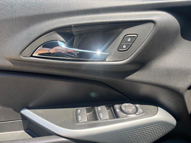 2026 Chevrolet Trax FWD LS
