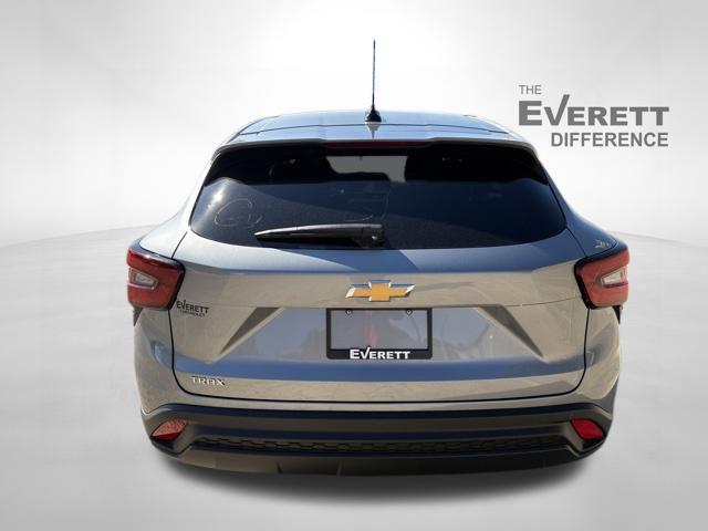 2026 Chevrolet Trax FWD LS