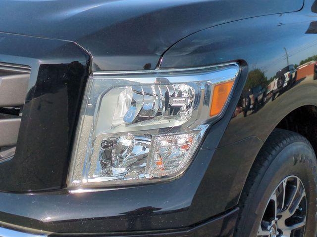2021 Nissan Titan Crew Cab SV 4x4
