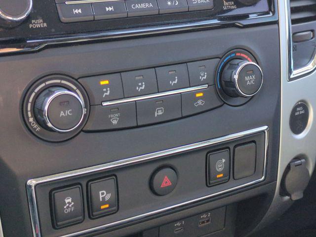 2021 Nissan Titan Crew Cab SV 4x4