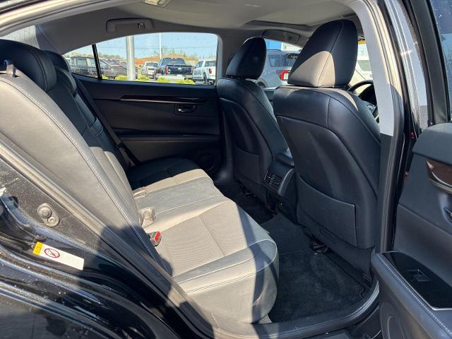 2016 Lexus ES 350 Base