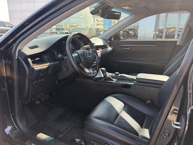 2016 Lexus ES 350 Base