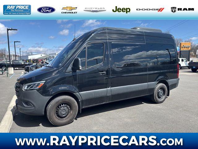 2025 Mercedes-Benz Sprinter 2500 144 WB Standard Roof Passenger for sale in Mount Pocono, PA
