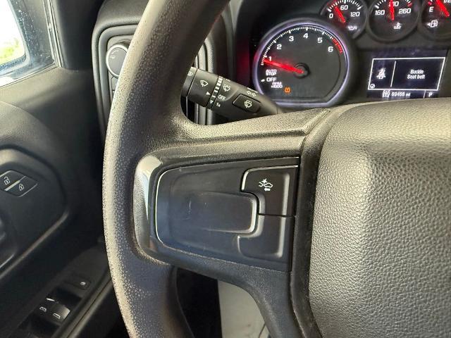 2022 Chevrolet Silverado 1500 4WD Crew Cab Short Bed WT