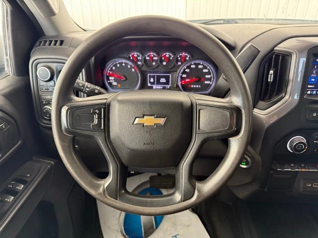 2022 Chevrolet Silverado 1500 4WD Crew Cab Short Bed WT