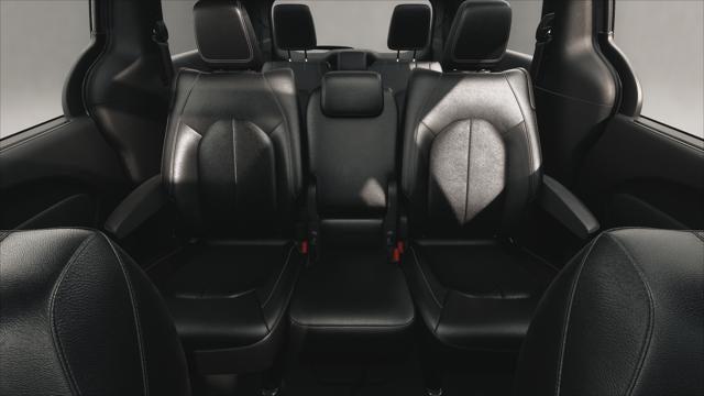 2027 Chrysler Pacifica PACIFICA SELECT