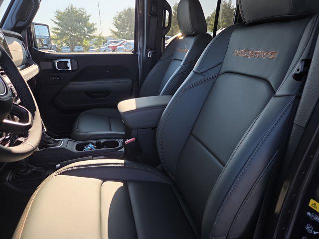 2026 Jeep Gladiator GLADIATOR MOJAVE X 4X4 2026 Jeep Gladiator GLADIATOR MOJAVE X 4X4
