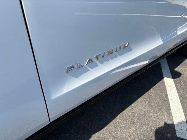 2025 Ford Expedition Platinum MAX