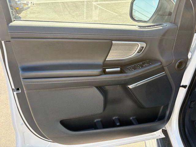 2025 Ford Expedition Platinum MAX