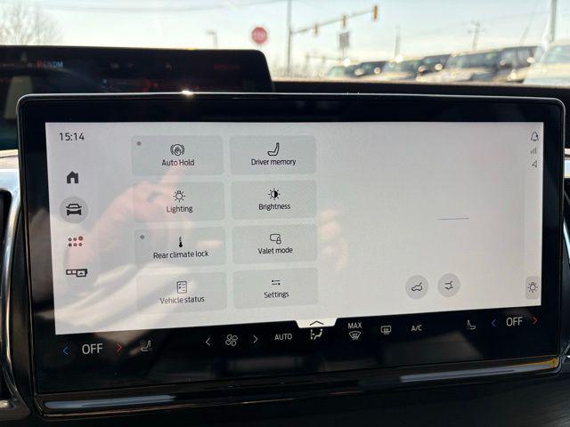2025 Ford Expedition Platinum MAX