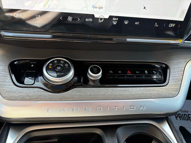 2025 Ford Expedition Platinum MAX