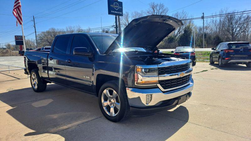 2017 Chevrolet Silverado 1500 1LT