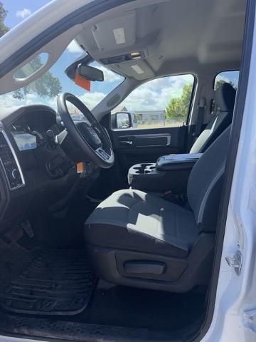 2023 Ram 1500 Classic SLT Crew Cab 4x4 5'7" Box