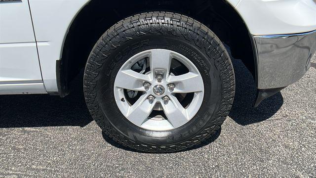 2023 Ram 1500 Classic SLT Crew Cab 4x4 5'7" Box