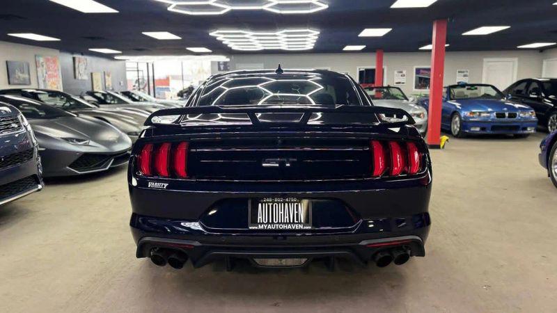 2022 Ford Mustang GT Fastback