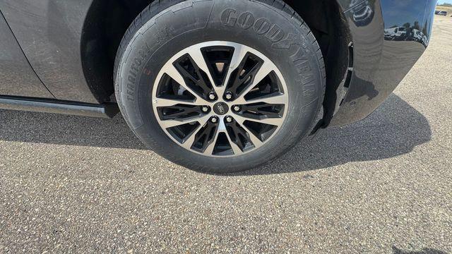 2025 Ford Expedition Platinum MAX