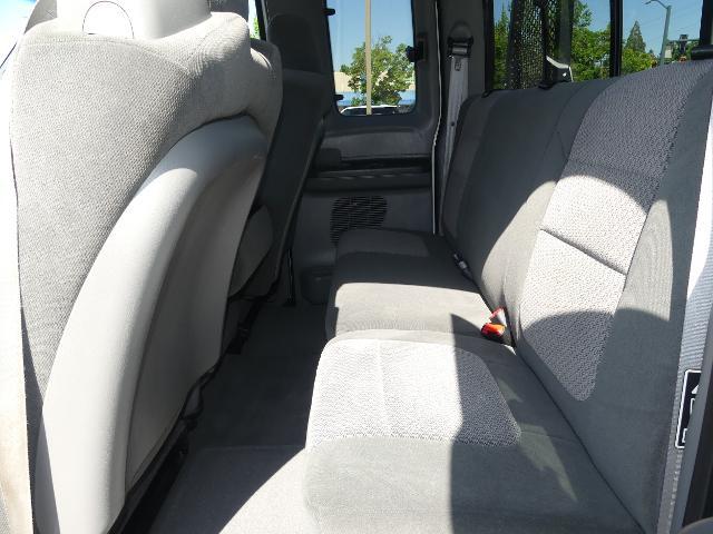 2003 Ford F-250 Unknown
