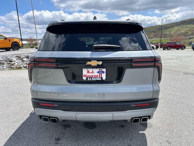 2026 Chevrolet Traverse AWD LT