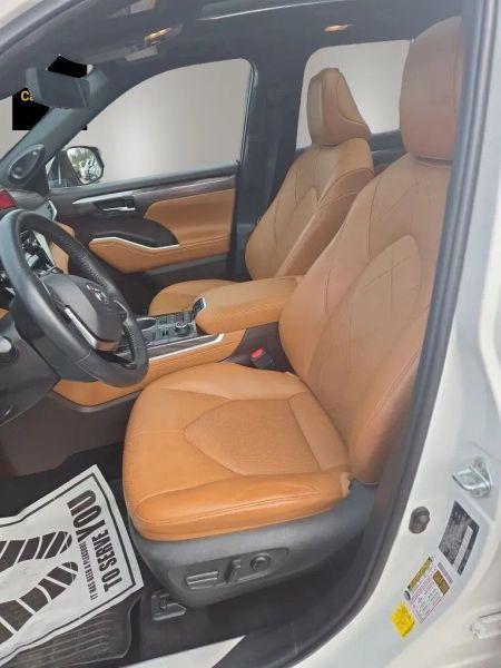 2021 Toyota Highlander Platinum