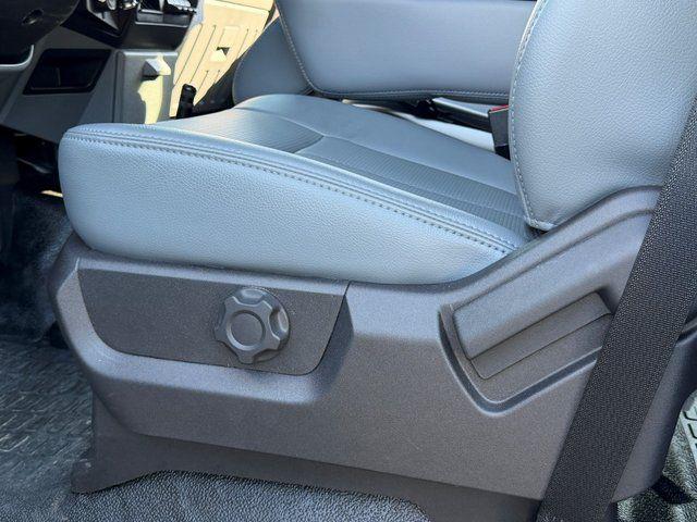 2025 Ford F-650 Base
