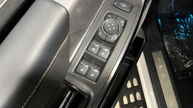 2023 Ford F-350 Platinum