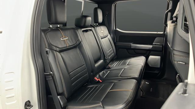 2023 Ford F-350 Platinum