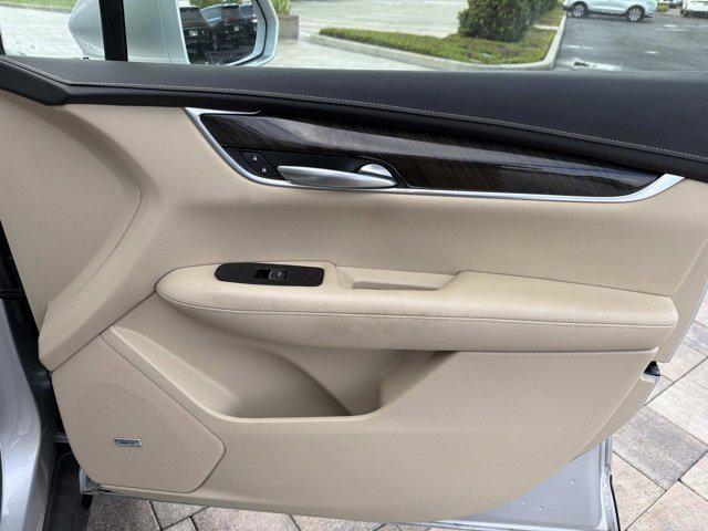 2019 Cadillac XT5 Standard