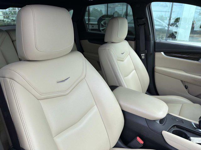 2019 Cadillac XT5 Standard
