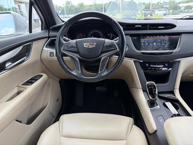 2019 Cadillac XT5 Standard