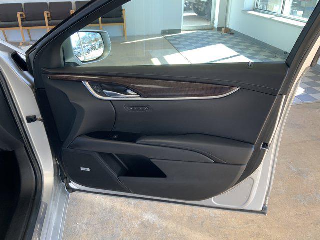 2016 Cadillac XTS Luxury Collection