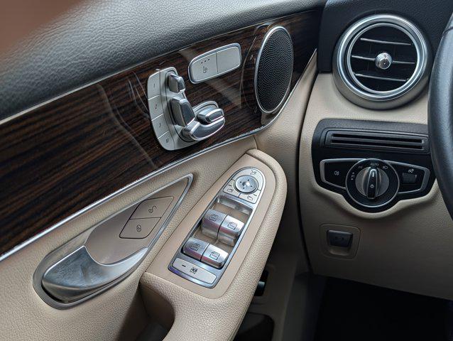 2022 Mercedes-Benz GLC SUV