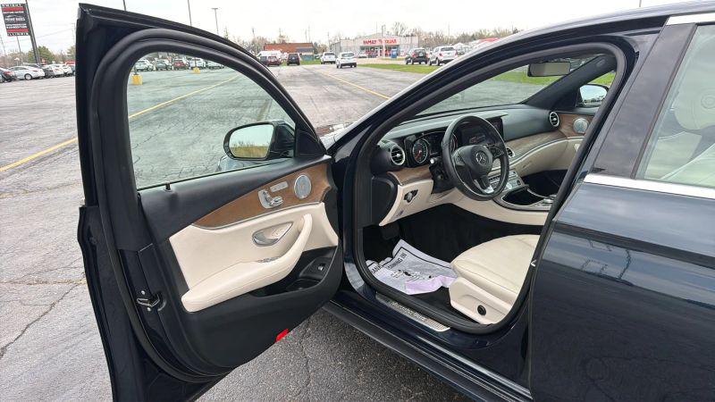 2018 Mercedes-Benz E-CLASS E 300 4MATIC