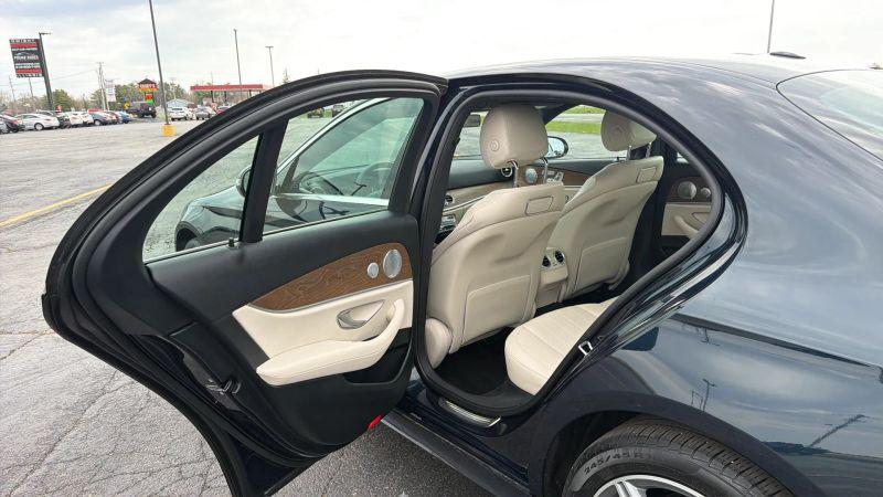 2018 Mercedes-Benz E-CLASS E 300 4MATIC