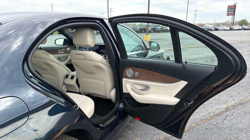 2018 Mercedes-Benz E-CLASS E 300 4MATIC