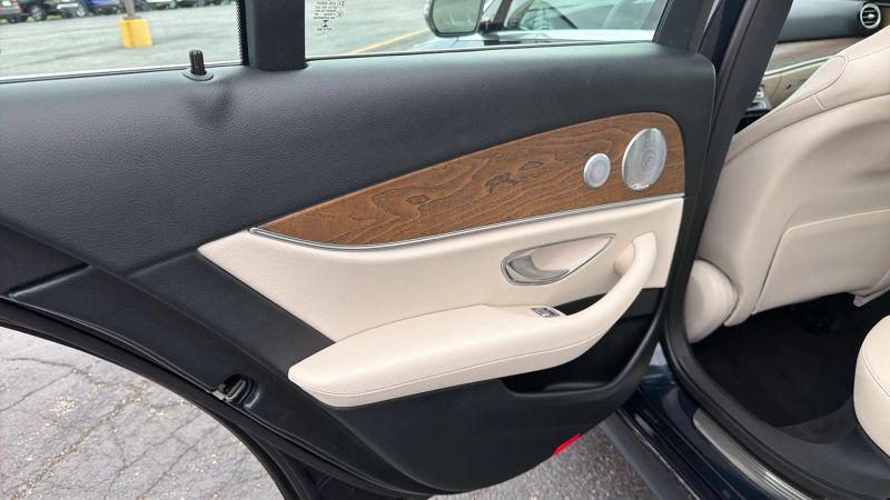 2018 Mercedes-Benz E-CLASS E 300 4MATIC