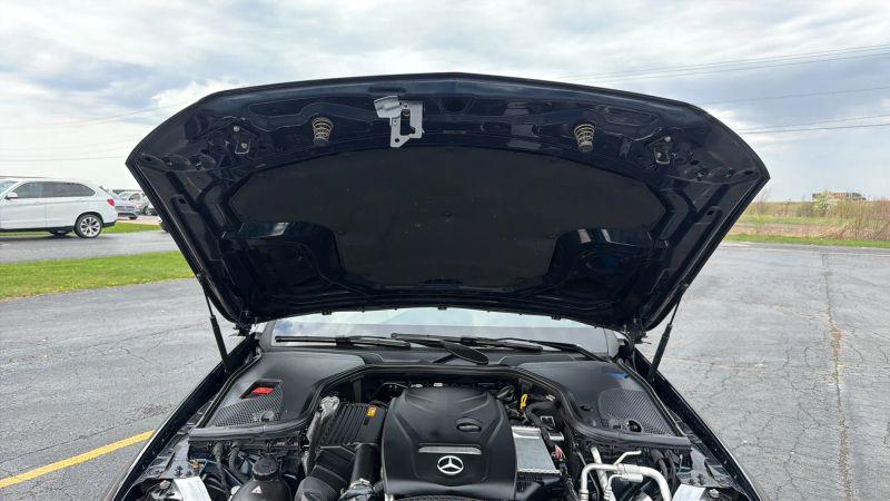 2018 Mercedes-Benz E-CLASS E 300 4MATIC