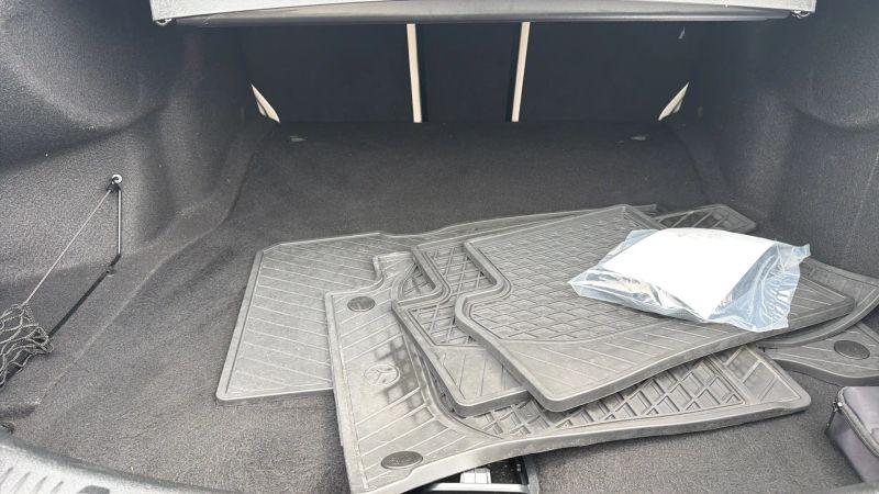 2018 Mercedes-Benz E-CLASS E 300 4MATIC