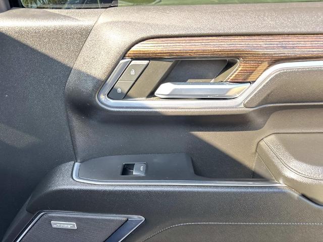 2023 GMC Sierra 1500 4WD Crew Cab Short Box Elevation with 3SB